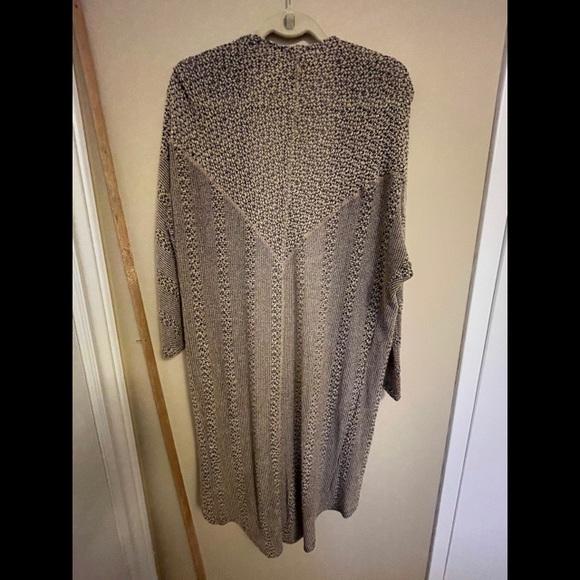 Long cardigan - Picture 3 of 5